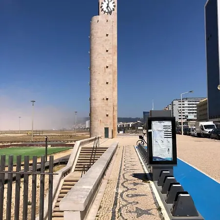 Two Bedroom Apartment Near Beach And Casino Figueira da Foz Exterior photo