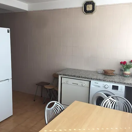 Two Bedroom Apartment Near Beach And Casino Figueira da Foz Exterior photo