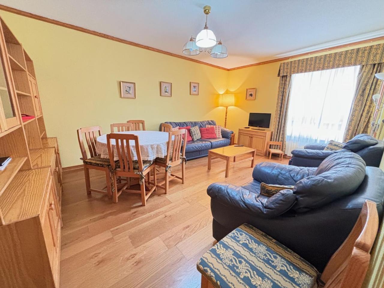 Two Bedroom Near And Casino Apartment